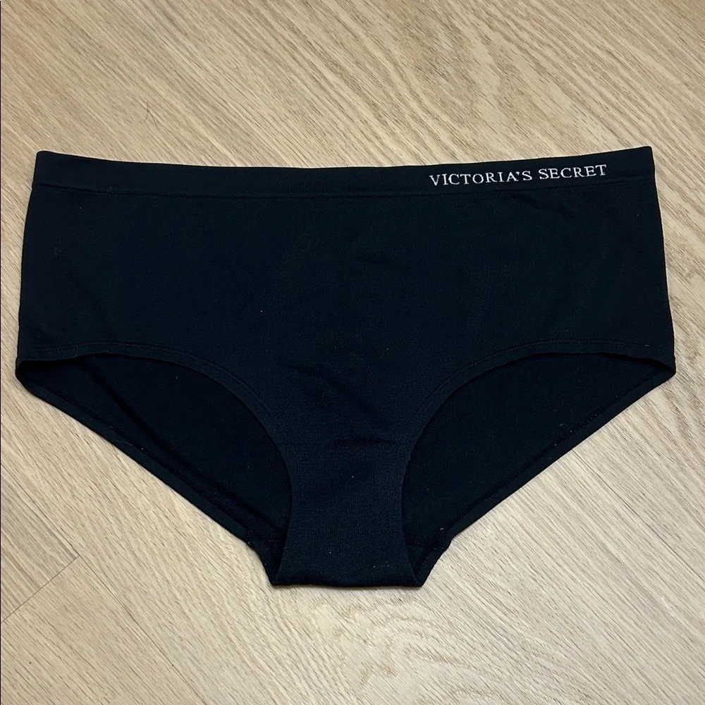 Victoria's Secret Hiphugger Panty L